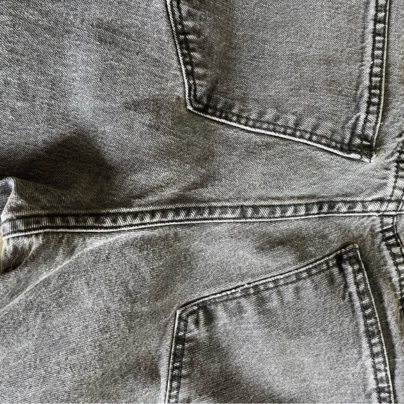 Lucky Brand Women’s Gray / Light Black Mid Rise Crop Mini Boot Ava Jeans Size 8 - Picture 10 of 10